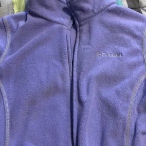 Columbia sweater